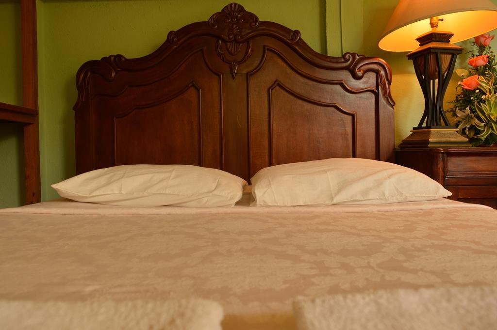 Hotel Real León Oda fotoğraf
